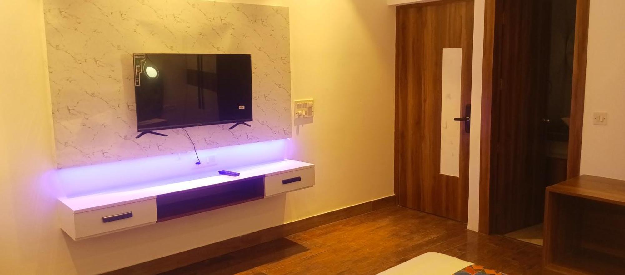 Hotel Elite Sector 45 I Gurgaon Central I Couple Friendly 외부 사진