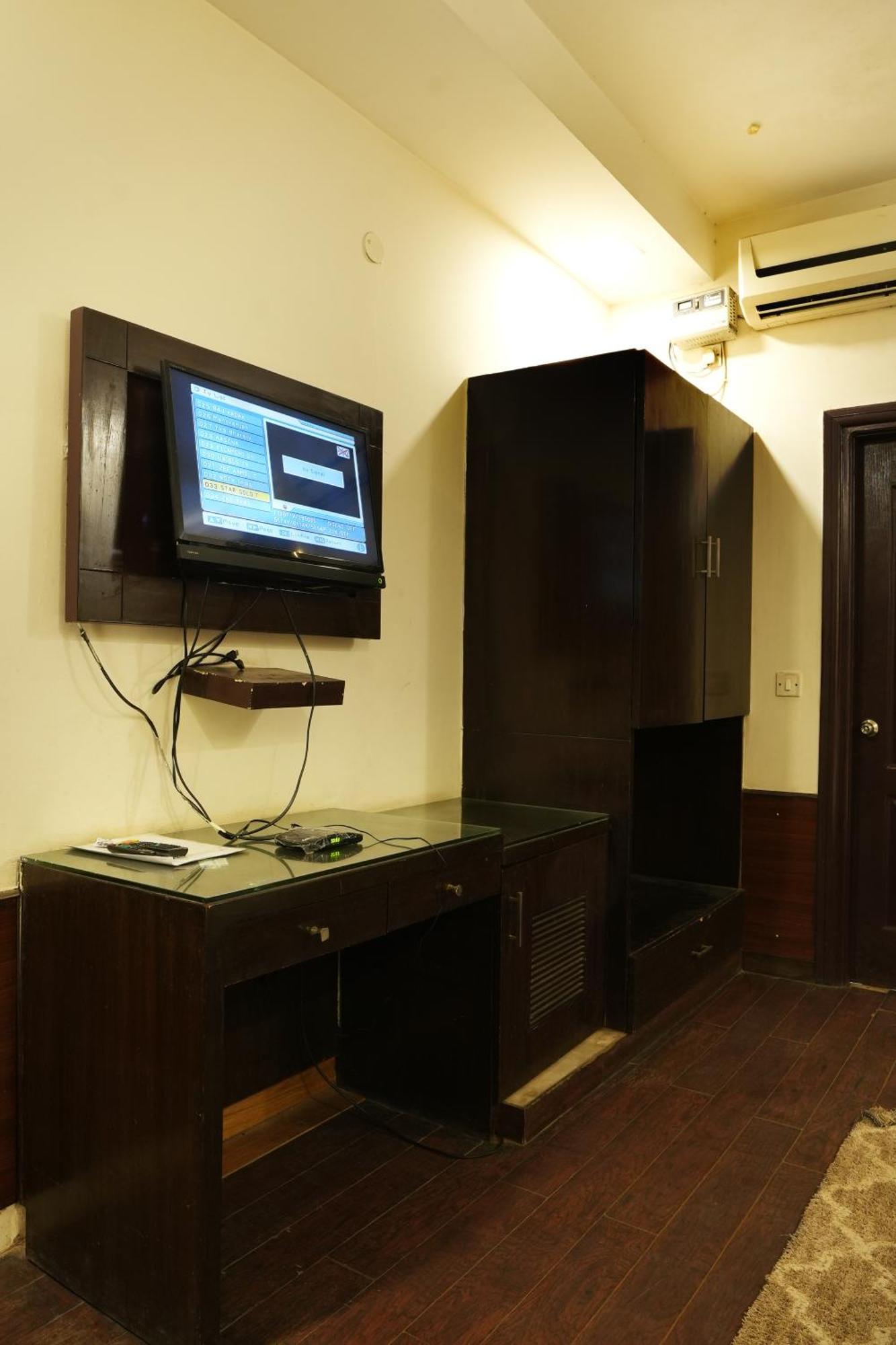 Hotel Elite Sector 45 I Gurgaon Central I Couple Friendly 외부 사진