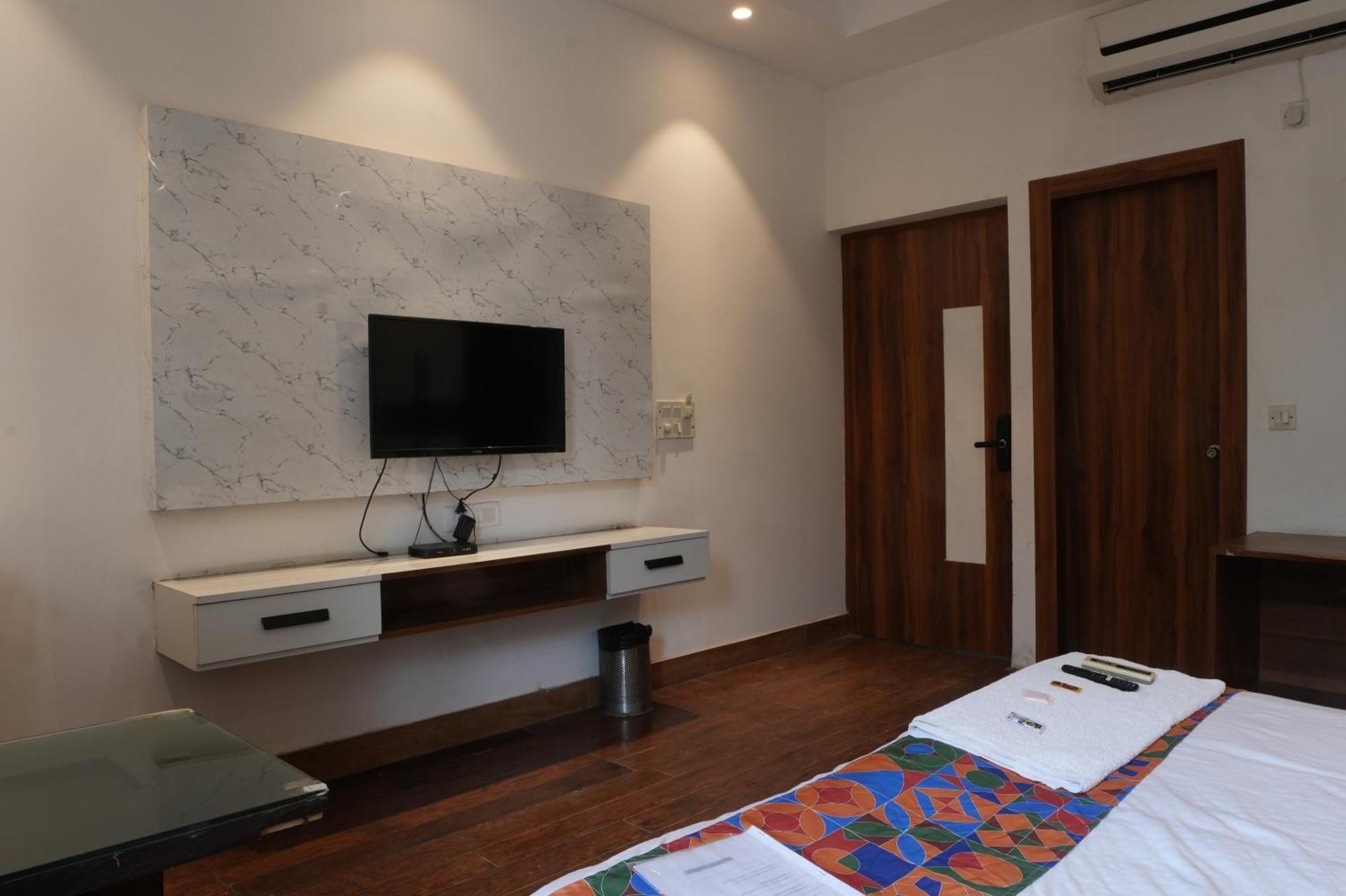 Hotel Elite Sector 45 I Gurgaon Central I Couple Friendly 외부 사진
