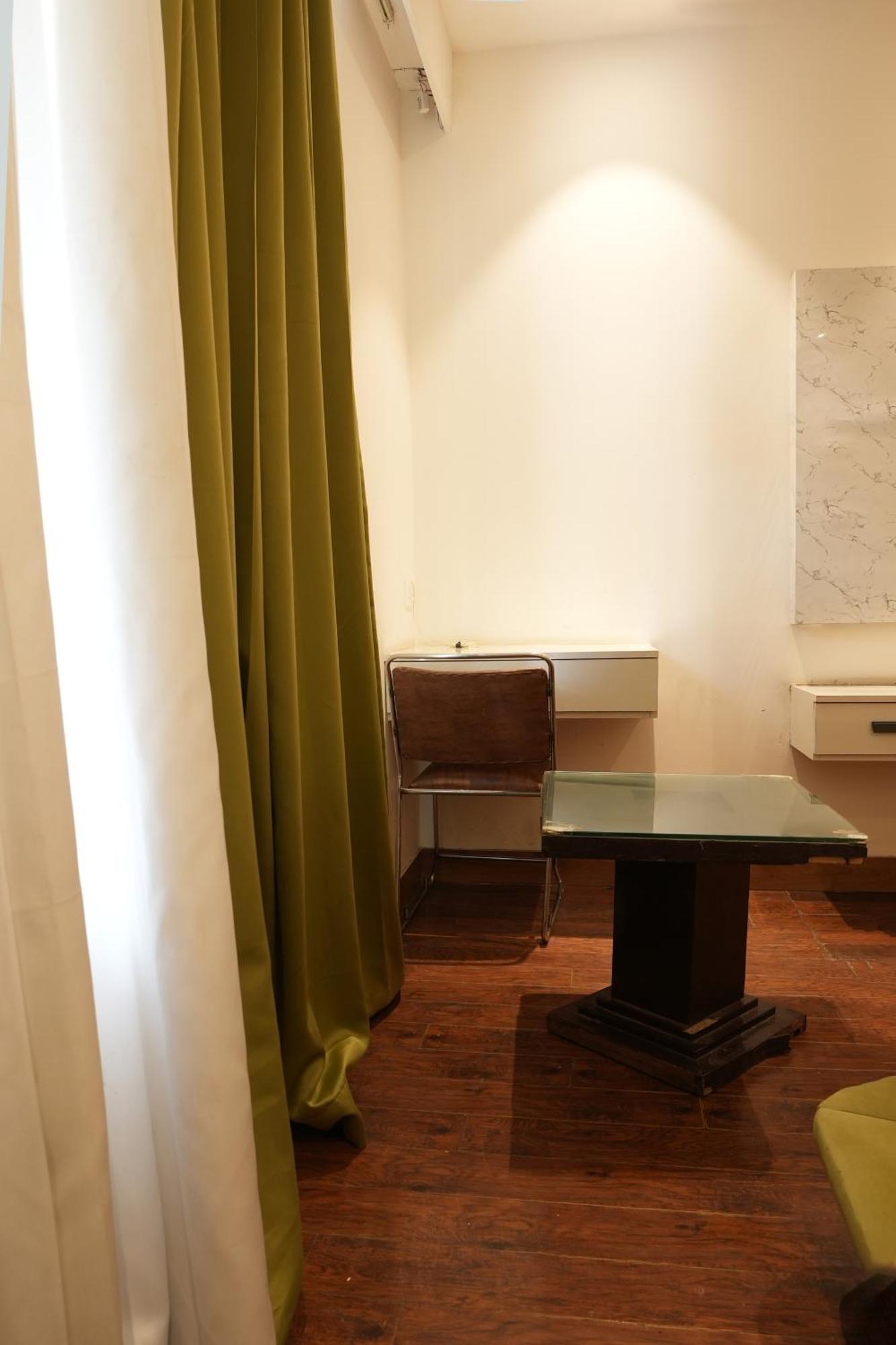Hotel Elite Sector 45 I Gurgaon Central I Couple Friendly 외부 사진