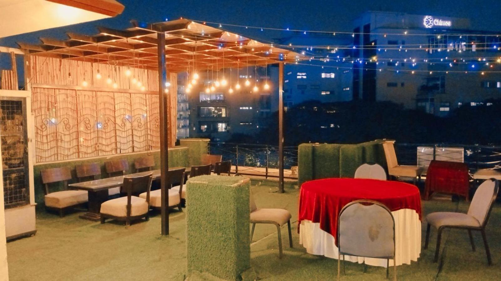 Hotel Elite Sector 45 I Gurgaon Central I Couple Friendly 외부 사진